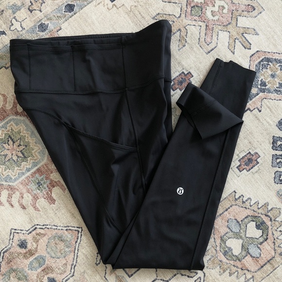 Lululemon Fast & Free 7/8 Tight II *Non-Reflective Nulux 25" Black, Size 6 - Picture 16 of 17